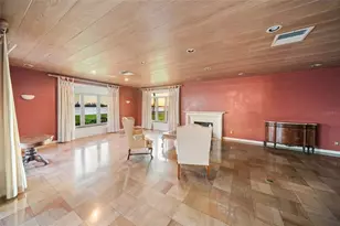 1136 N Lake Shore Dr, Sarasota, FL 34231 - Photo 24