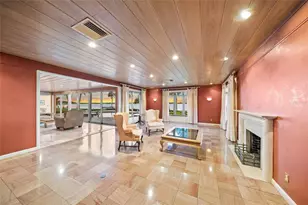1136 N Lake Shore Dr, Sarasota, FL 34231 - Photo 30