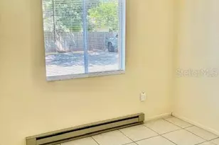 211 Airport Ave W, Venice, FL 34285 - Photo 12