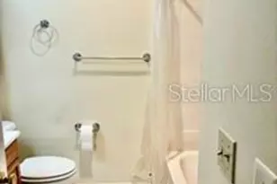 211 Airport Ave W, Venice, FL 34285 - Photo 10