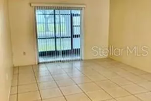 211 Airport Ave W, Venice, FL 34285 - Photo 4
