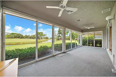 7306 Golf Pointe Circle, Sarasota, FL 34243 - Photo 36