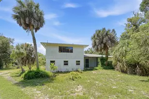 411 Bristol Ln, Nokomis, FL 34275 - Photo 6