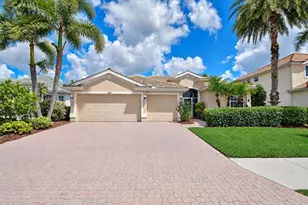 11871 Granite Woods Loop, Venice, FL 34292 - Photo 6
