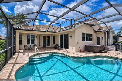 11871 Granite Woods Loop, Venice, FL 34292 - Photo 2