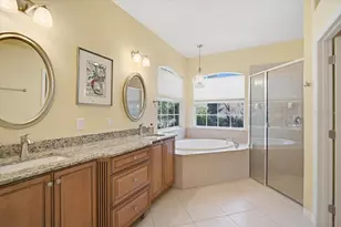 11871 Granite Woods Loop, Venice, FL 34292 - Photo 8