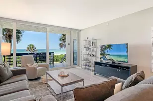 1055 Gulf of Mexico Dr, Longboat Key, FL 34228 - Photo 22