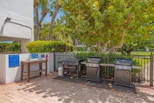 1055 Gulf of Mexico Dr, Longboat Key, FL 34228 - Photo 50