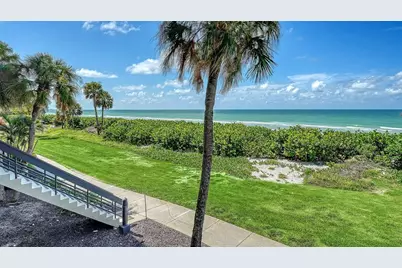 1055 Gulf Of Mexico Drive #105, Longboat Key, FL 34228 - Photo 34