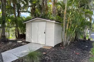 4660 Ocean Blvd, Sarasota, FL 34242 - Photo 10