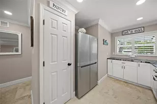 4660 Ocean Blvd, Sarasota, FL 34242 - Photo 18