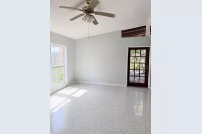 2843 Bay Street, Sarasota, FL 34237 - Photo 6