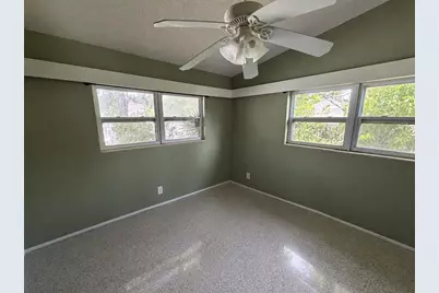 2843 Bay Street, Sarasota, FL 34237 - Photo 10