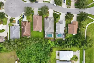 5270 Levi Ln, Sarasota, FL 34233 - Photo 32