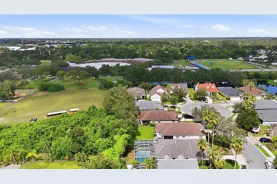 5270 Levi Lane, Sarasota, FL 34233 - Photo 38