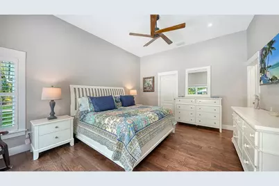 3606 Palonia Court, Sarasota, FL 34239 - Photo 18