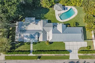 3606 Palonia Ct, Sarasota, FL 34239 - Photo 50