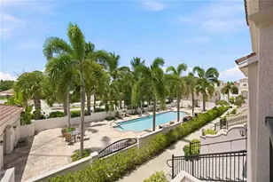 435 Nokomis Ave S, Venice, FL 34285 - Photo 38