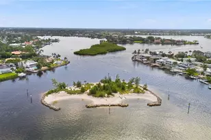 435 Nokomis Ave S, Venice, FL 34285 - Photo 52