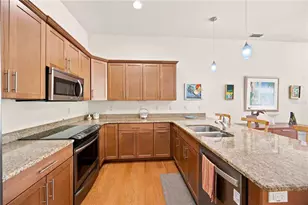 435 Nokomis Ave S, Venice, FL 34285 - Photo 26