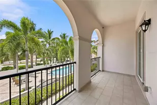 435 Nokomis Ave S, Venice, FL 34285 - Photo 38