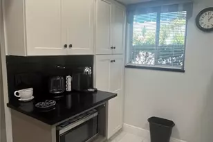 995 La Guna Dr, Venice, FL 34285 - Photo 30