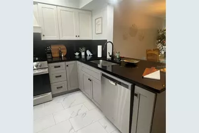 995 Laguna Drive #506, Venice, FL 34285 - Photo 4