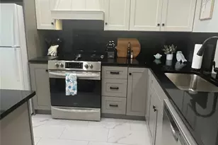 995 La Guna Dr, Venice, FL 34285 - Photo 28