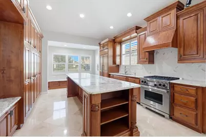 7765 Calle Facil, Sarasota, FL 34238 - Photo 6