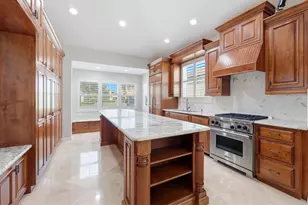 7765 Calle Facil, Sarasota, FL 34238 - Photo 6