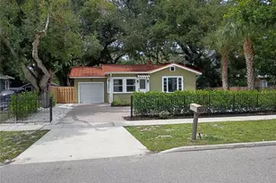 1277 17th St, Sarasota, FL 34234 - Photo 2