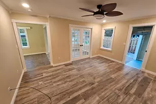 1277 17th St, Sarasota, FL 34234 - Photo 6