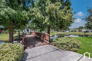 4802 51st Street W, Bradenton, FL 34210 - Photo 8