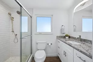 885 Spanish Dr N, Longboat Key, FL 34228 - Photo 10