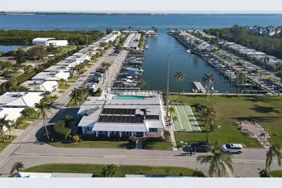 885 Spanish Drive N, Longboat Key, FL 34228 - Photo 40