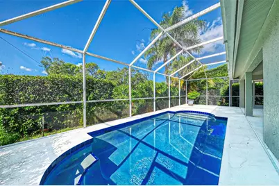 4468 Ascot Circle N, Sarasota, FL 34235 - Photo 36