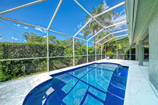 4468 Ascot Cir N, Sarasota, FL 34235 - Photo 36