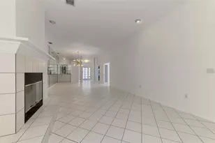 4468 Ascot Cir N, Sarasota, FL 34235 - Photo 20