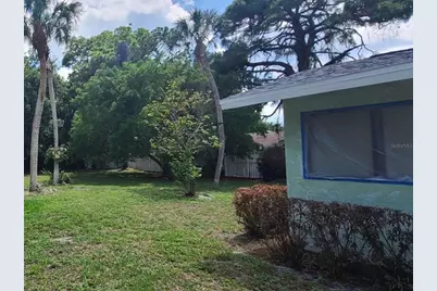 1108 59th Avenue Drive W, Bradenton, FL 34207 - Photo 8