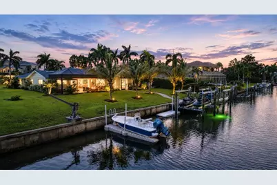 1761 Sandalwood Drive, Sarasota, FL 34231 - Photo 20