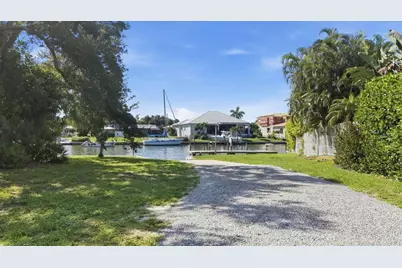 1761 Sandalwood Drive, Sarasota, FL 34231 - Photo 74