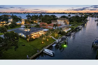 1761 Sandalwood Drive, Sarasota, FL 34231 - Photo 22