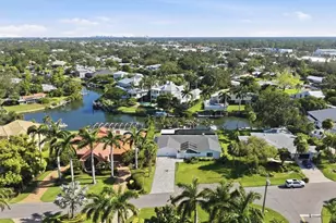 1761 Sandalwood Dr, Sarasota, FL 34231 - Photo 28