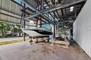 408 Gulf of Mexico Dr, Longboat Key, FL 34228 - Photo 6