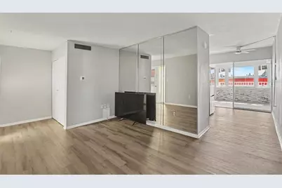 6100 12th Street S #313, Saint Petersburg, FL 33705 - Photo 6
