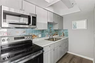 6100 12th Street S, Saint Petersburg, FL 33705 - Photo 8