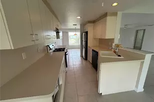 4411 Sailfish Ln, Palmetto, FL 34221 - Photo 6