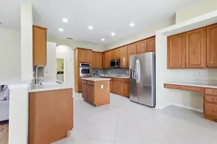 4612 62nd Ave E, Bradenton, FL 34203 - Photo 8
