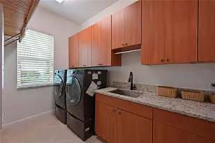 11515 Savannah Lakes Dr, Parrish, FL 34219 - Photo 52