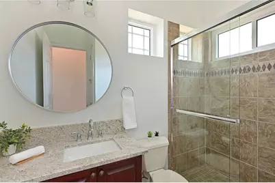 11515 Savannah Lakes Drive, Parrish, FL 34219 - Photo 36